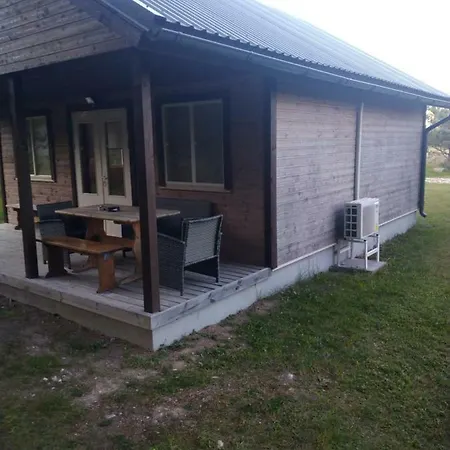 Saunamaja Puhkemaja Laugu